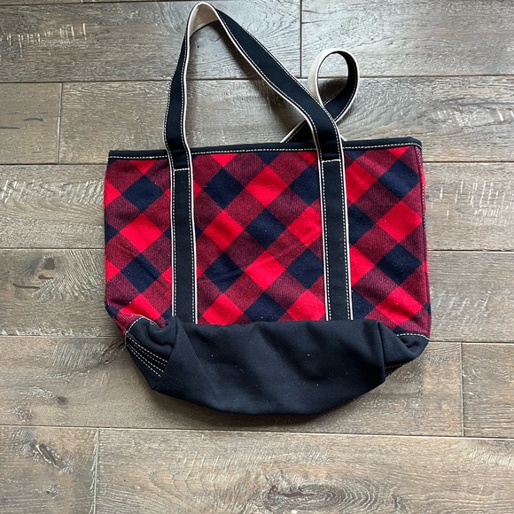 NWOT landsend bag - Picture 2 of 5